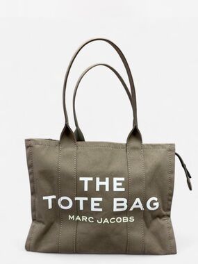 Marc Jacobs Tote Bag Large in Olive